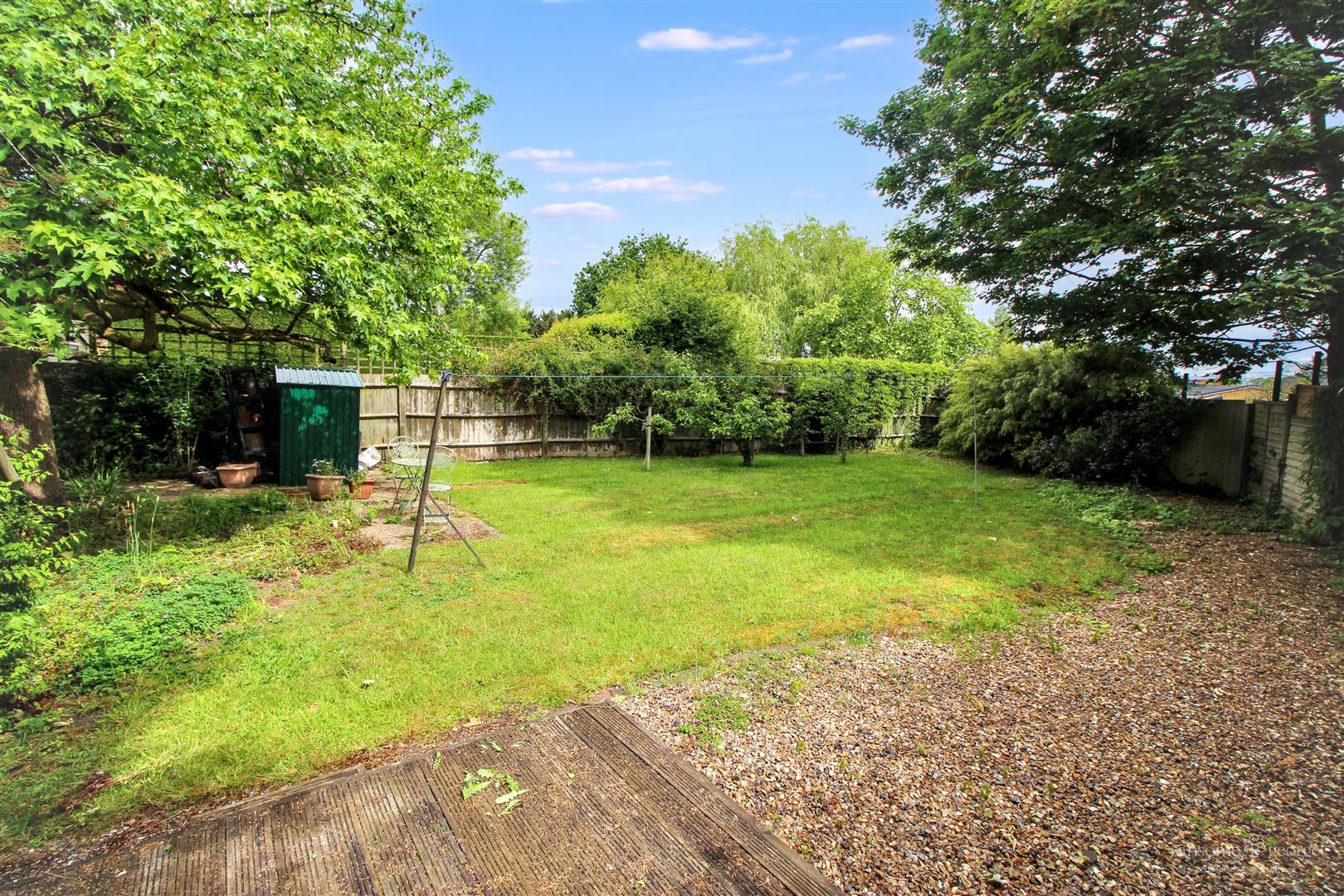 New Lane Hill, Tilehurst, Reading